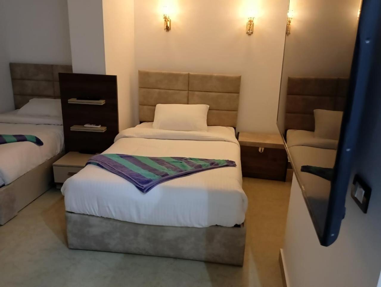 Porto Marina Apartments Powered By Amer-Group 阿莱曼 外观 照片