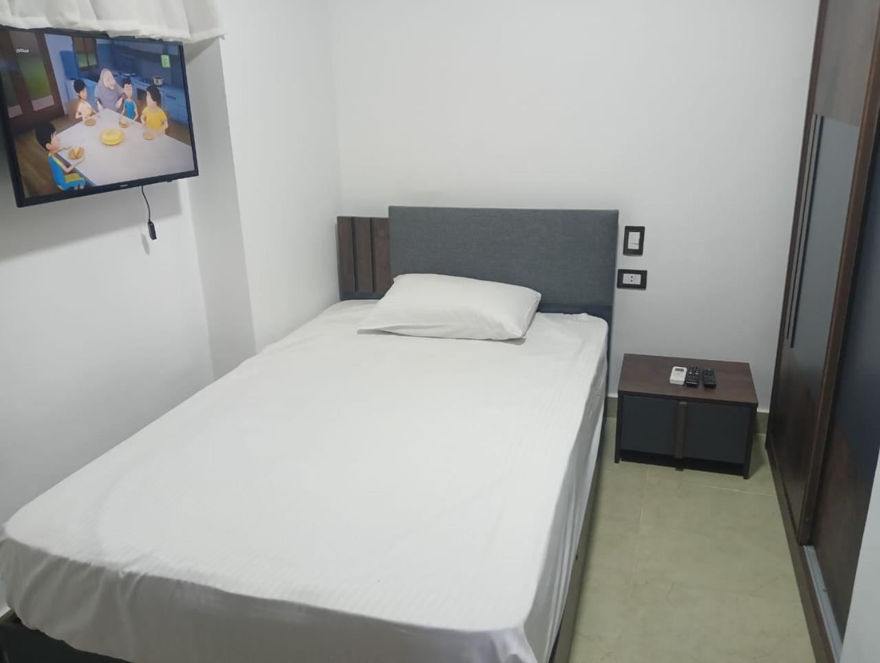 Porto Marina Apartments Powered By Amer-Group 阿莱曼 外观 照片