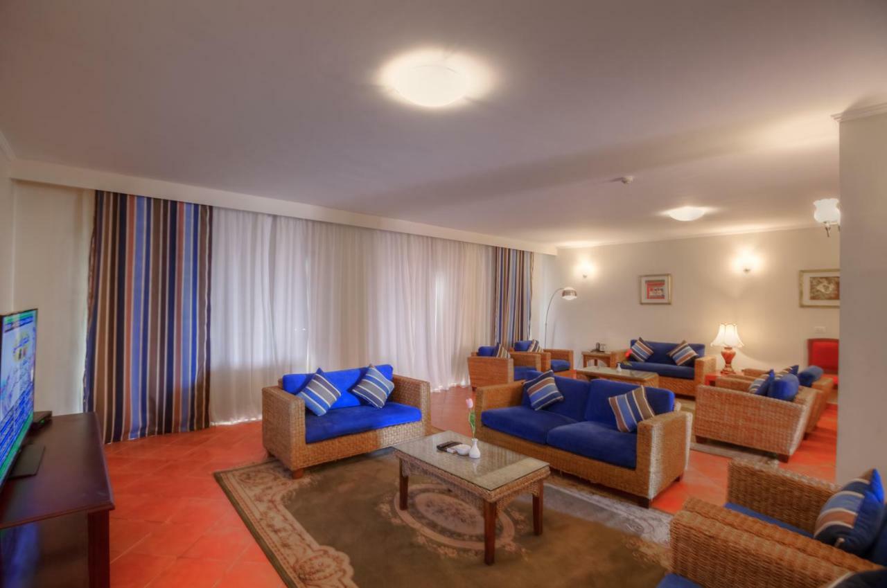 Porto Marina Apartments Powered By Amer-Group 阿莱曼 外观 照片